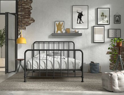 Bronxx metalen twijfelaar bed 140x200 zwart