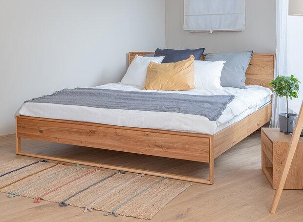 Alessano bed eiken geolied