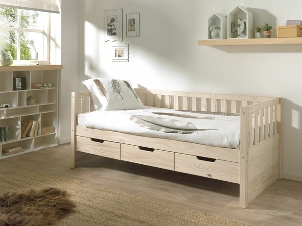 Fritz kajuitbed met 4 laden 90x200 massief grenen white wash